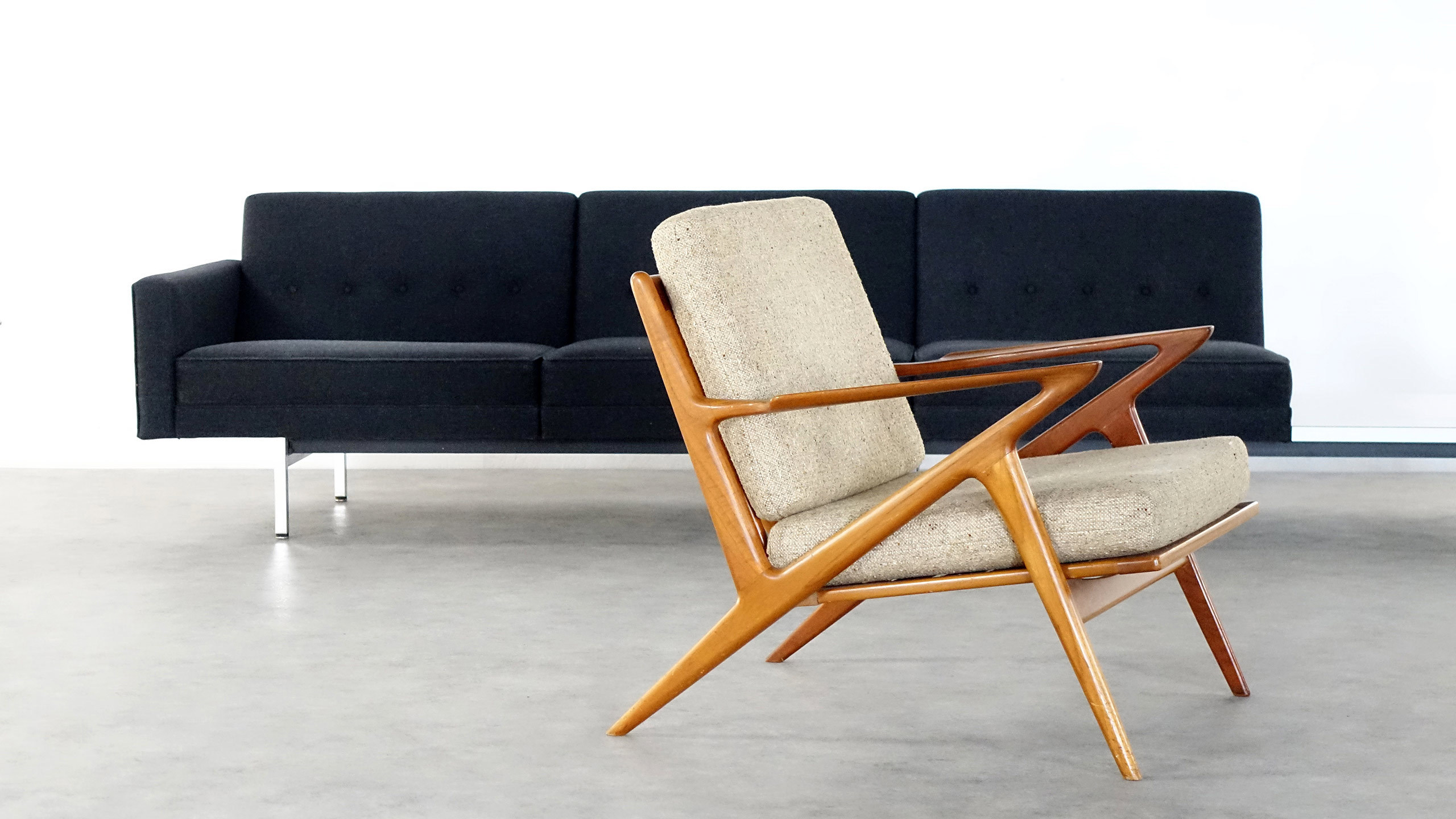 Z Chair Reion Home Design Ideas And Pictures Good Selig Z Chair Chairs Seating Reion